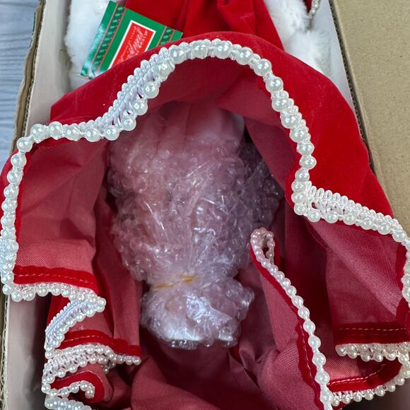 House Of Lloyd 1992 Christmas Around the World Alexandria Porcelain Doll Vintage - Picture 6 of 11